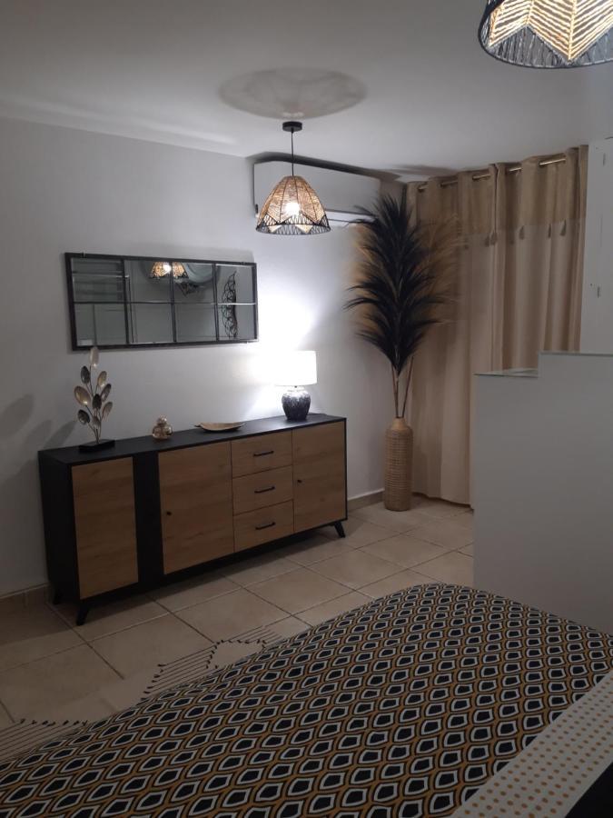 Bed and Breakfast La Romarine Le Gosier  Esterno foto