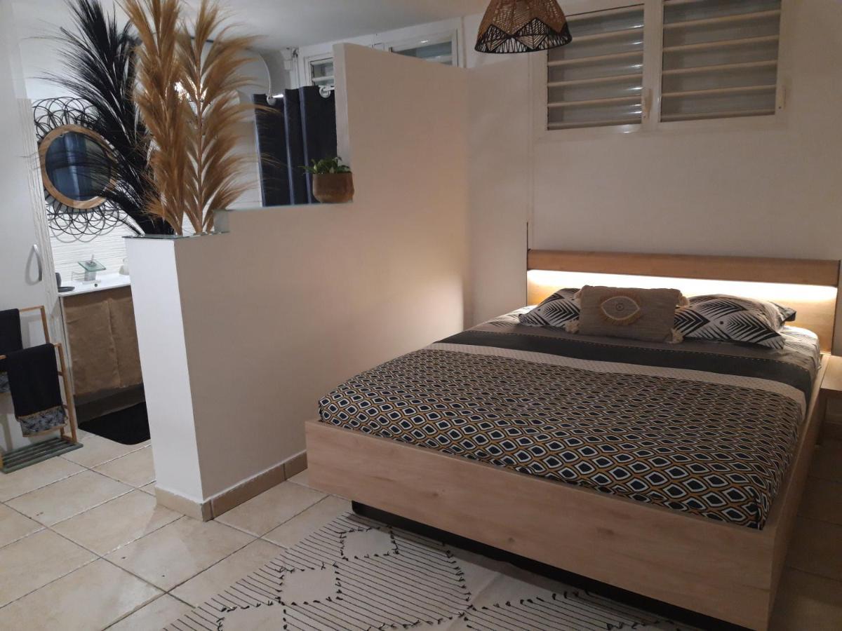 Bed and Breakfast La Romarine Le Gosier  Esterno foto